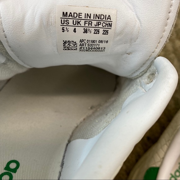 SOLD Adidas Stan smith - Picture 4 of 4